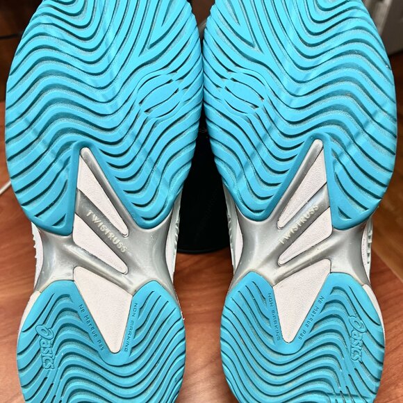 ASICS Women's Court FlyteFoam 2 Tennis Shoes - Picture 5 of 6